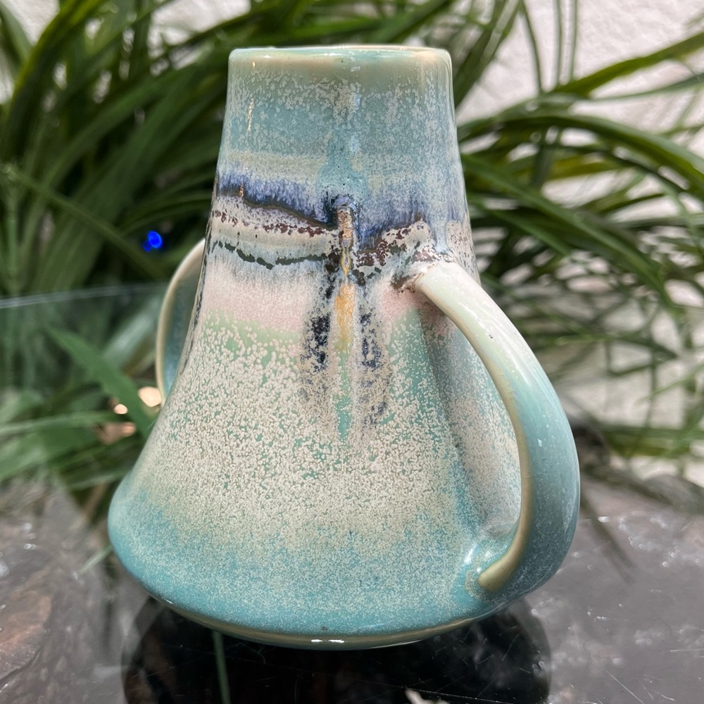 💥Vintage💥 Japanese Two Handle Design Mid Century 1960s Art Pottery - Picture 2 of 10